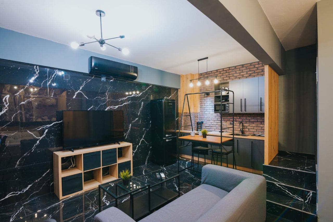 New Modern Ground Floor Apartment By The Sea Selanik Dış mekan fotoğraf